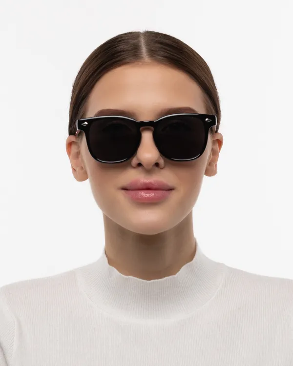Солнцезащитные очки Optik U 6200 C1
