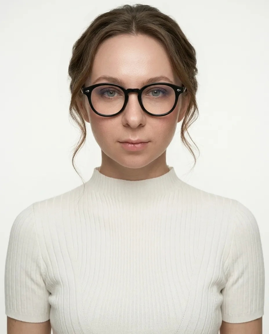 Оправа для очков Optik U 2096 C1 - на женщине, фронтальный ракурс
